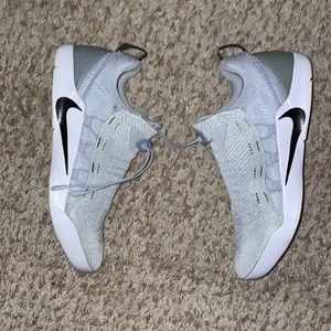 Kobe a.d size 10.5